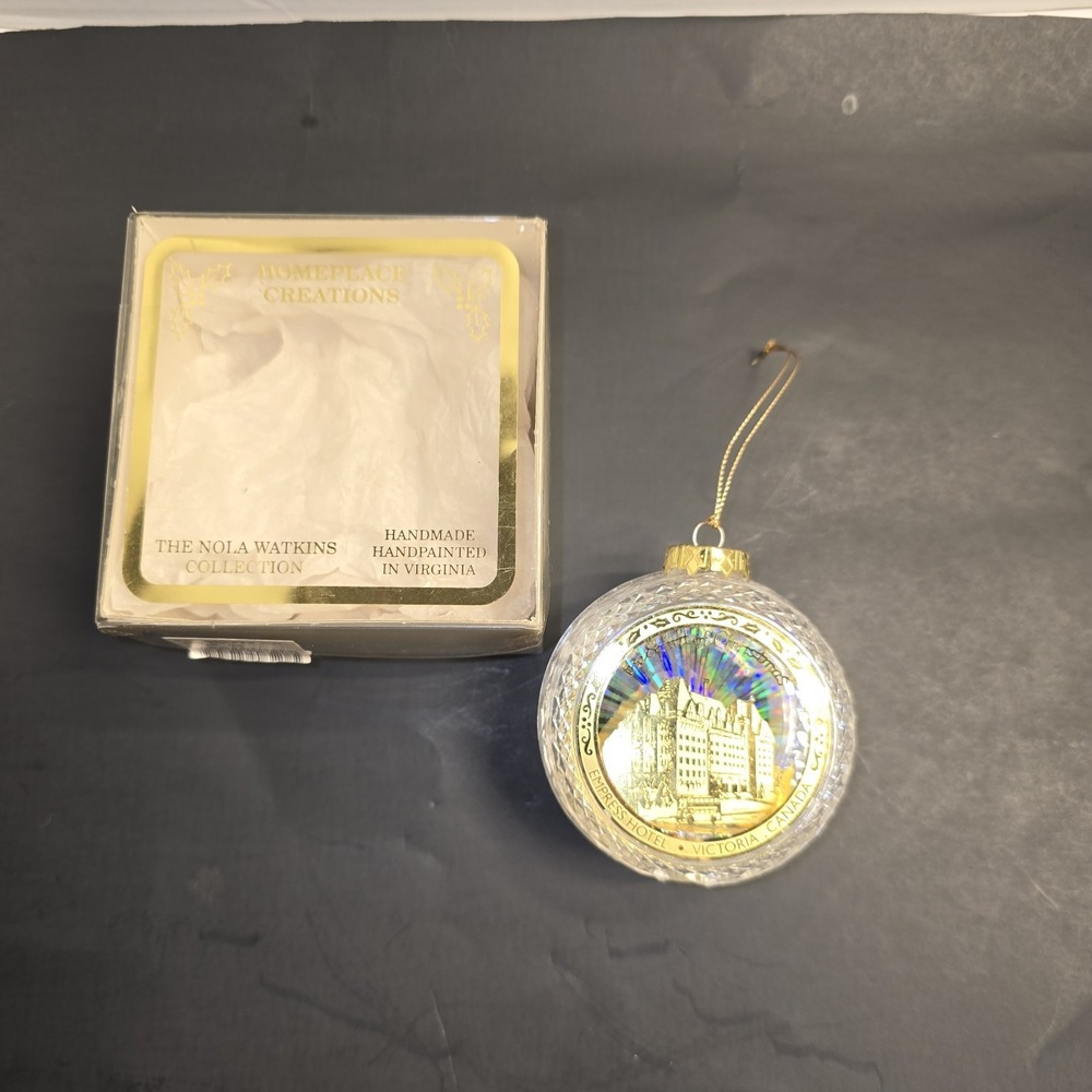 Homeplace‎ Creations Empress Hotel Victoria Canada Christmas Ornament